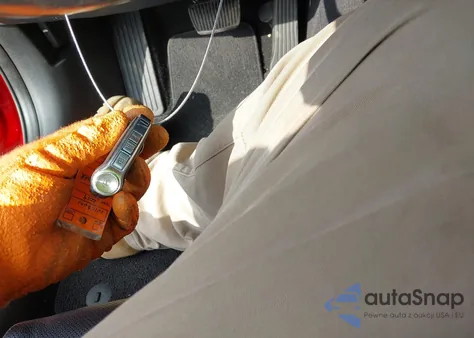 2019 Kia Stinger Premium z USA, uszkodzony, nr VIN KNAE25LA2K6055600